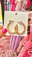 OVAL PEARL BEAD HOOPS