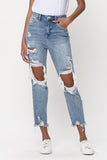 HIGH RISE DISTRESS JEANS