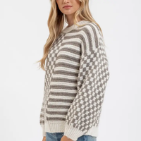 OLIVE CHECKERED KNIT SWEATER